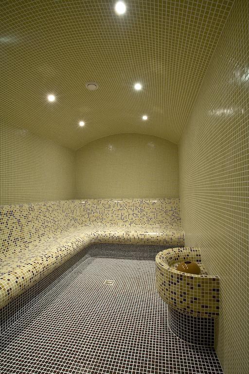 Hotel Chinar Chisaria Zewnętrze zdjęcie