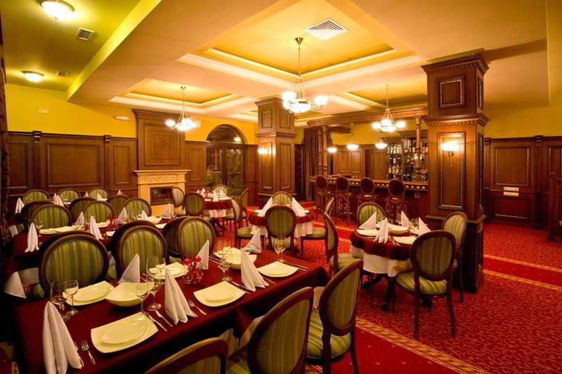 Hotel Chinar Chisaria Zewnętrze zdjęcie