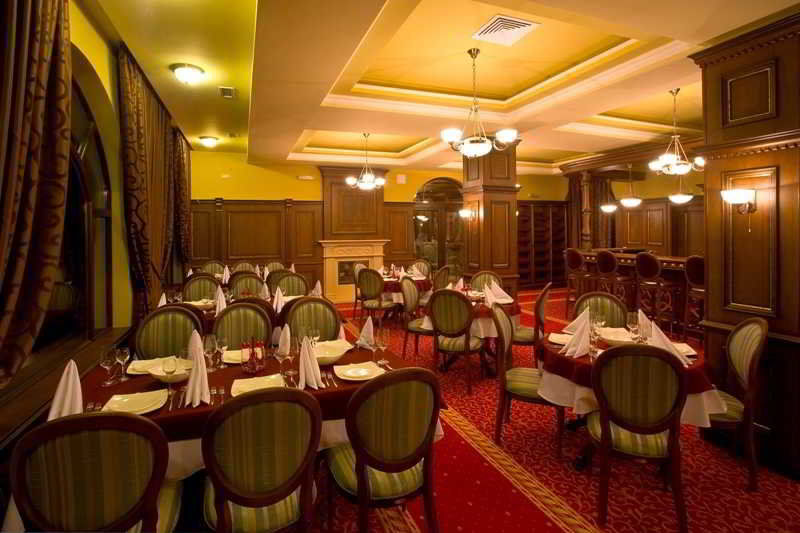 Hotel Chinar Chisaria Zewnętrze zdjęcie